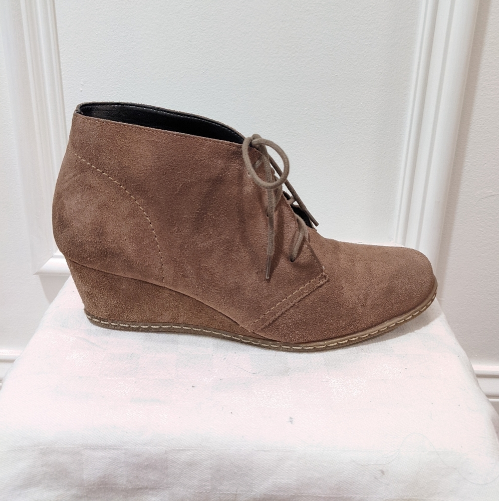 Suede wedges by Franco Sarto - Picture 2 of 13